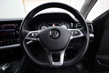 https://dvg-vehicle-assets.s3.amazonaws.com/C4218/bmv2qfc84x859y52nkpsbztbf.jpg