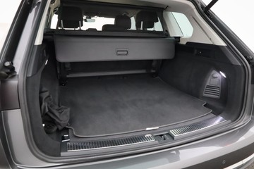 https://dvg-vehicle-assets.s3.amazonaws.com/C4218/exqdi2urxyus2rd463lo8m24h.jpg