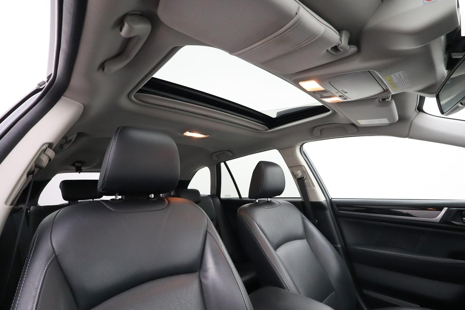 Subaru Outback image 4