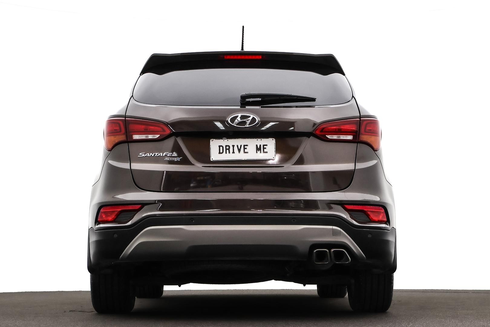 Hyundai Santa Fe image 3