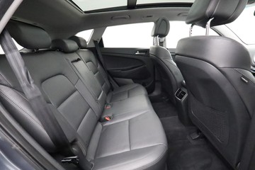 https://dvg-vehicle-assets.s3.amazonaws.com/C4250/7arxl7b82dru9jdw6skgq8yjz.jpg