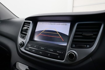 https://dvg-vehicle-assets.s3.amazonaws.com/C4250/91j39uotfjzejkpwn4772th7e.jpg