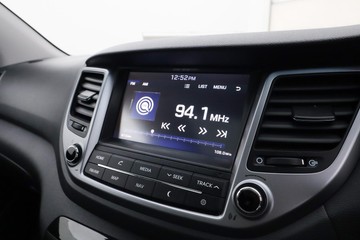 https://dvg-vehicle-assets.s3.amazonaws.com/C4250/9jjeis6gi6ip2657fhhu0l1my.jpg