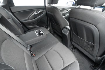 https://dvg-vehicle-assets.s3.amazonaws.com/C4273/9pwgepquns6o6k153urku208e.jpg