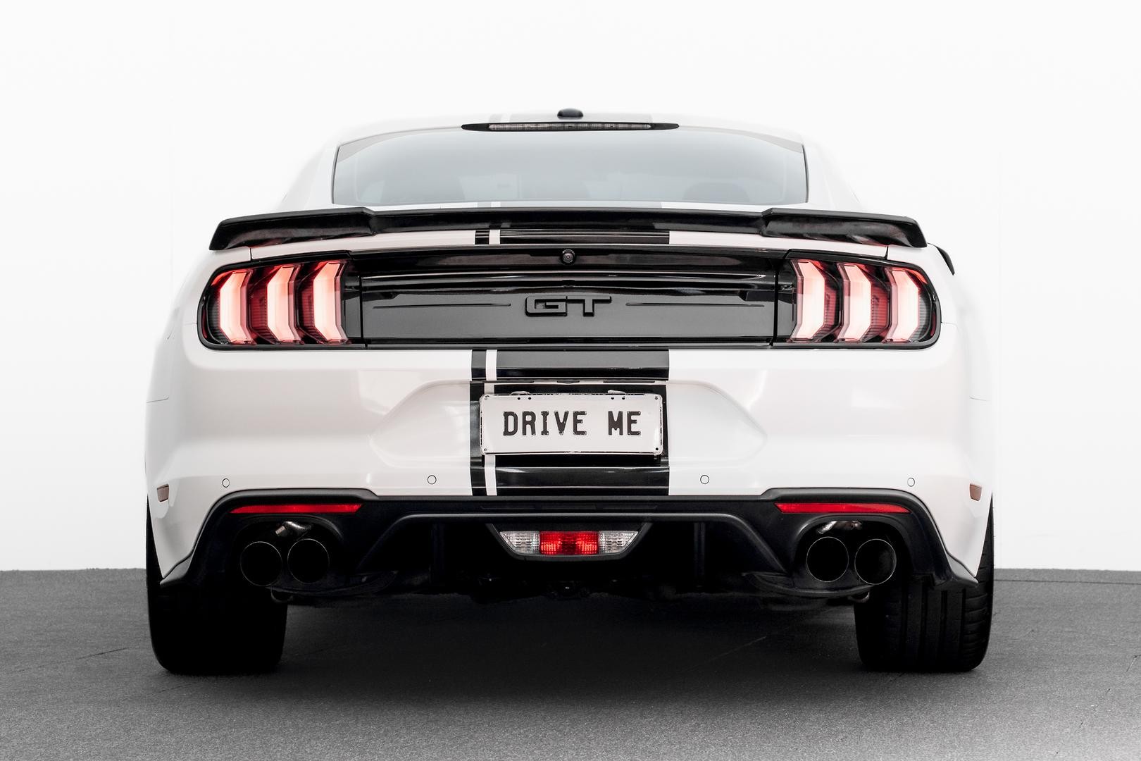 Ford Mustang image 3