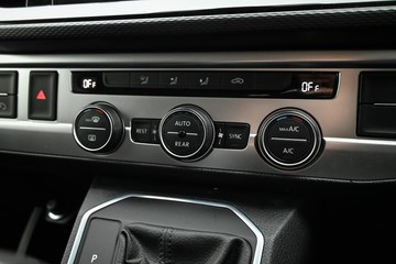 https://dvg-vehicle-assets.s3.amazonaws.com/C4307/5zah1myihc10aqgk45lacda37.jpg