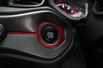 https://dvg-vehicle-assets.s3.amazonaws.com/C4310/bcgdicpmm9ct75cfvl26xovfd.jpg