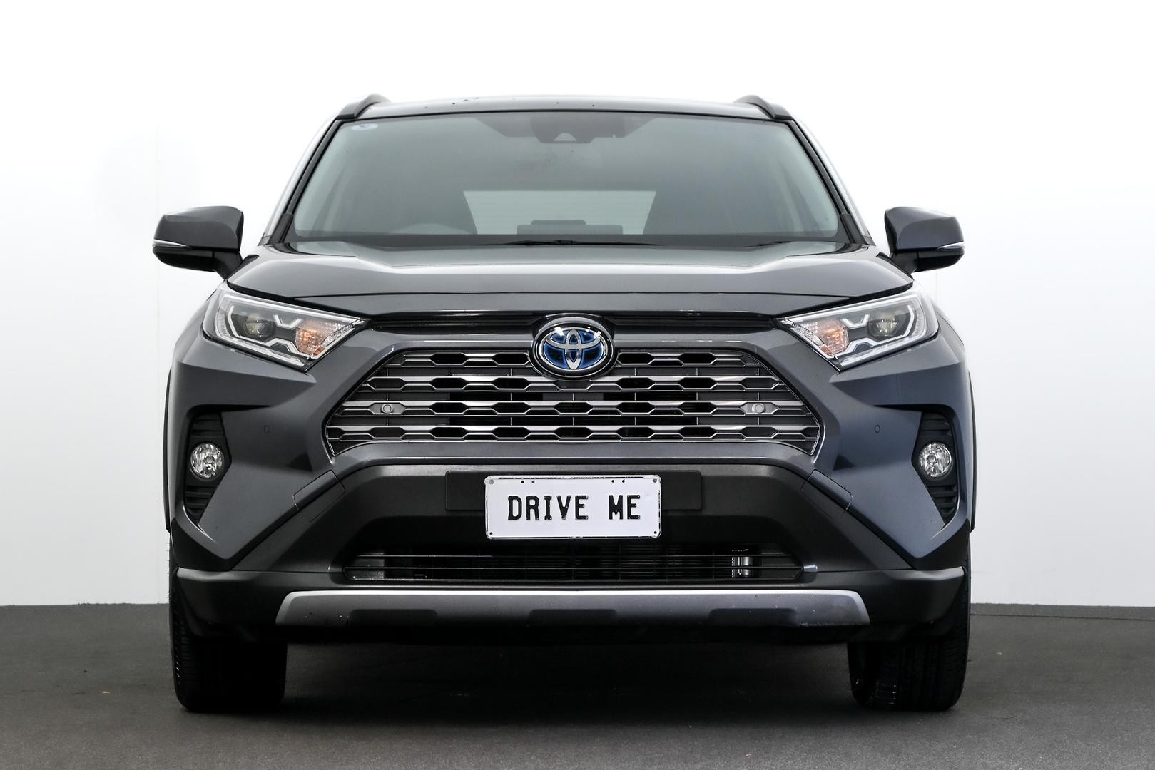 Toyota Rav4 image 2