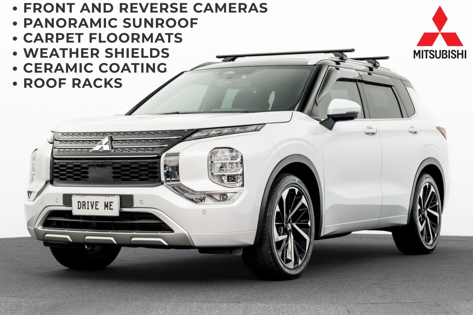Mitsubishi Outlander image 1