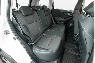 https://dvg-vehicle-assets.s3.amazonaws.com/C4369/3dk1c59booavx3koz61g2mw91.jpg