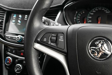 https://dvg-vehicle-assets.s3.amazonaws.com/C4402/2sab6ju70h1btfzwf8j6zegas.jpg