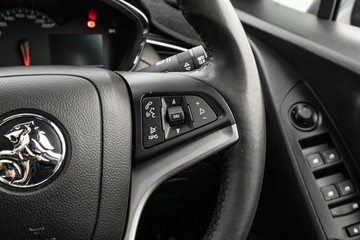 https://dvg-vehicle-assets.s3.amazonaws.com/C4402/5i147n9k51xv6x955oxh15qh1.jpg