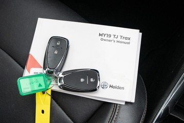 https://dvg-vehicle-assets.s3.amazonaws.com/C4402/7u9321c5jze7o9oxvsapmx6f3.jpg