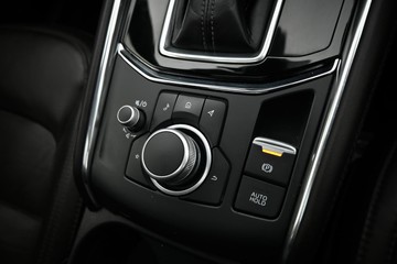 https://dvg-vehicle-assets.s3.amazonaws.com/C4412/8f62a56fw1j9j08de7i9yqddn.jpg