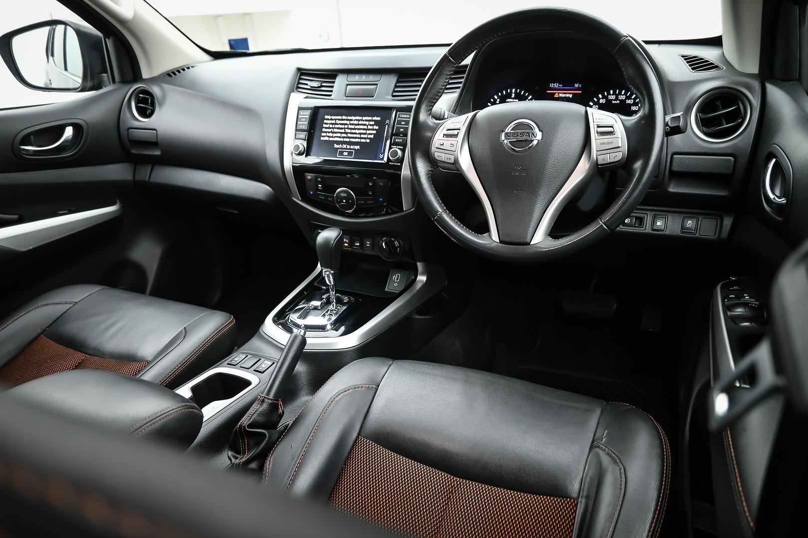 Nissan Navara image 4