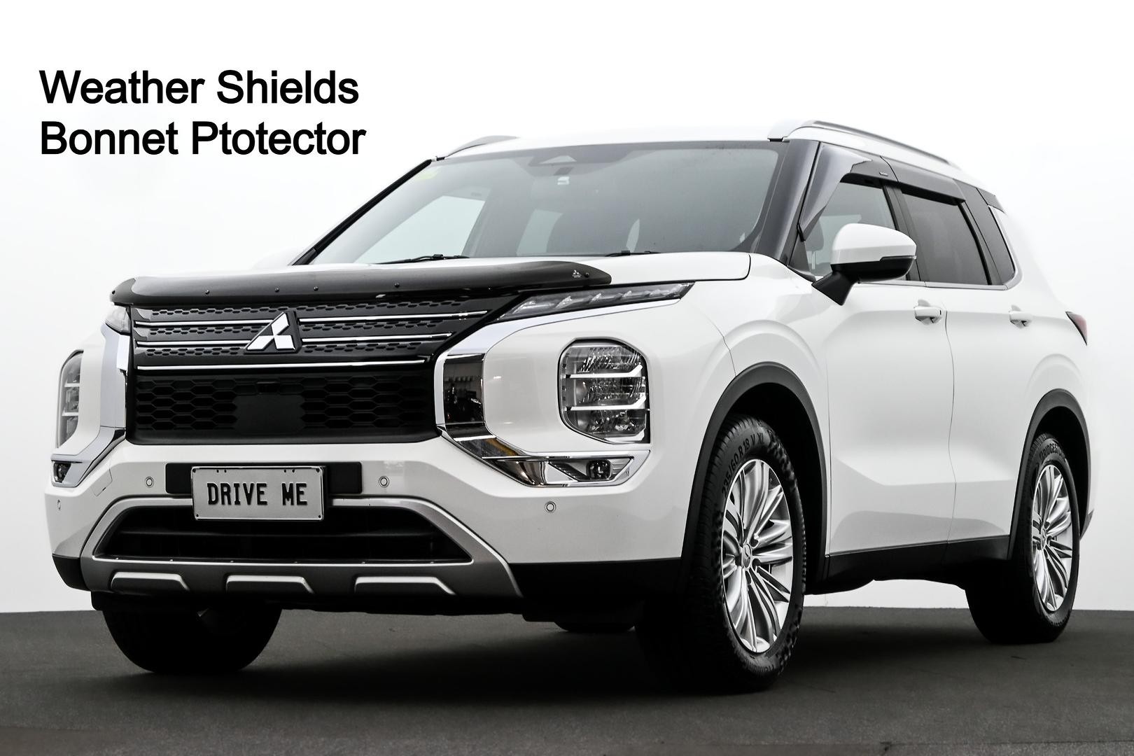 Mitsubishi Outlander image 1