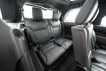 https://dvg-vehicle-assets.s3.amazonaws.com/C4437/70734ilj2ag03vzon3w3ajx0j.jpg