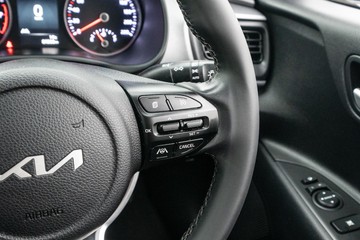 https://dvg-vehicle-assets.s3.amazonaws.com/C4438/2tw4gg0rz0wt8umk0hbwdon6p.jpg