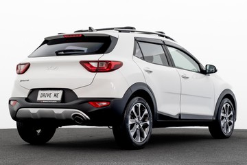 https://dvg-vehicle-assets.s3.amazonaws.com/C4438/7t7aqy2n5es1g5ivahrnmfo75.jpg