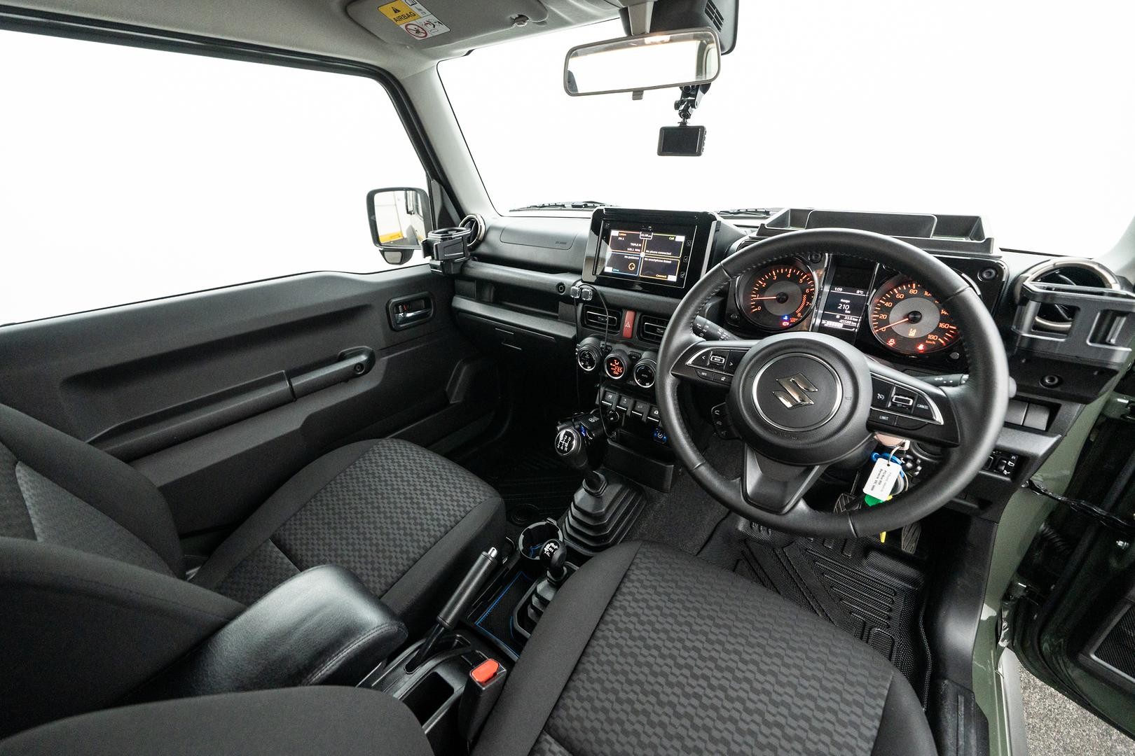 Suzuki Jimny image 4