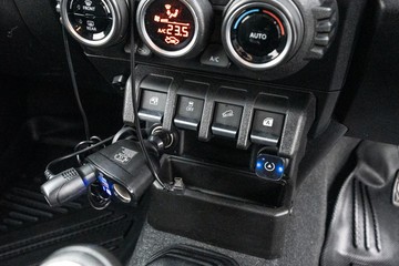 https://dvg-vehicle-assets.s3.amazonaws.com/C4444/d3549zruj0qkhptg15dd9ah33.jpg