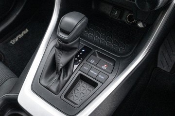 https://dvg-vehicle-assets.s3.amazonaws.com/C4449/6vzdwl96iaqo3e3pt8s03g4at.jpg