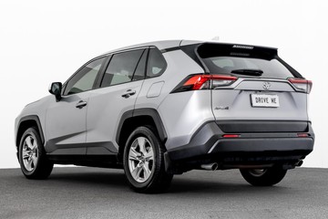 https://dvg-vehicle-assets.s3.amazonaws.com/C4449/85r2v8d17307c6h41qebxy9th.jpg