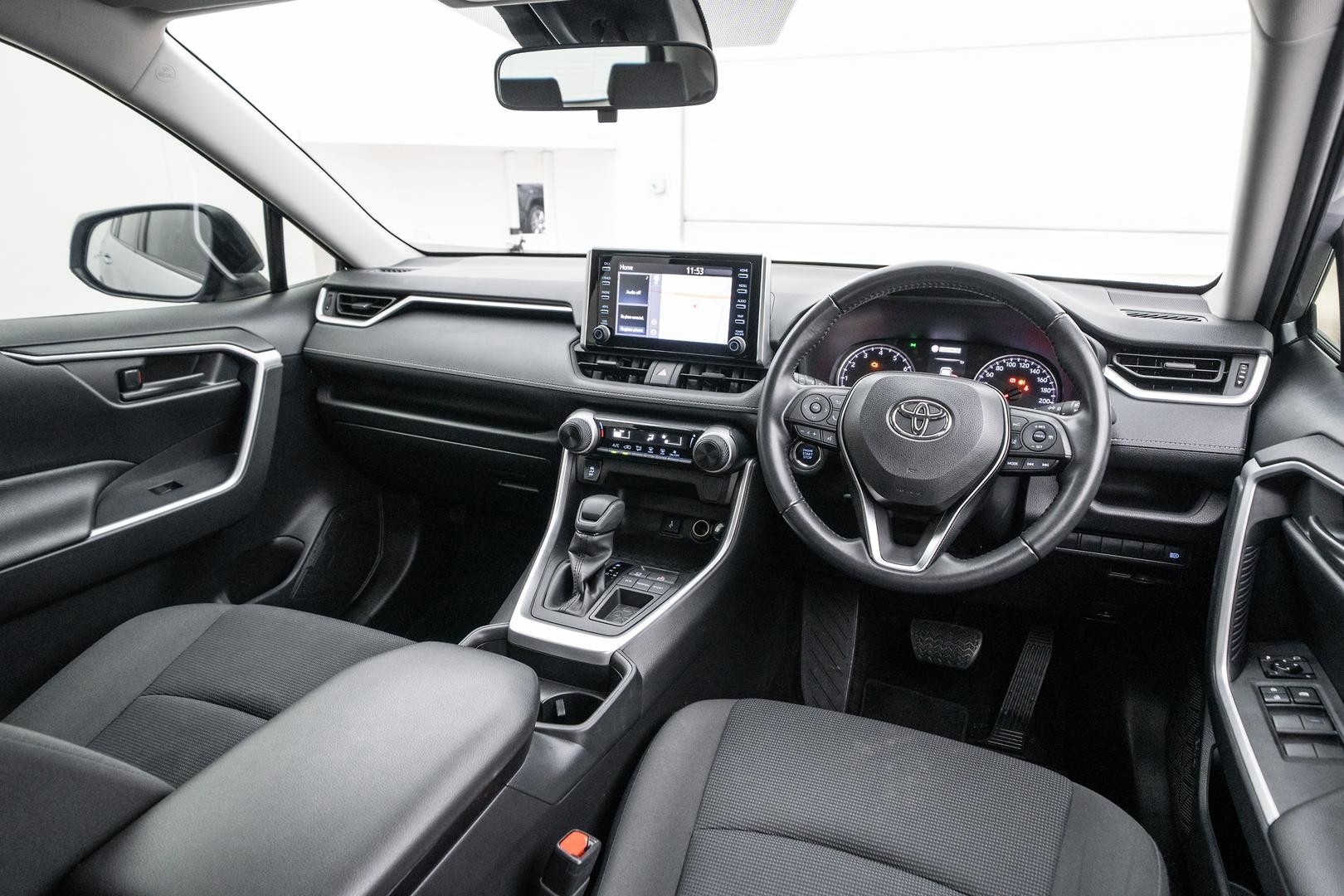 Toyota Rav4 image 4