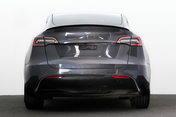https://dvg-vehicle-assets.s3.amazonaws.com/C4464/1a7mqmrk6ch59bfzyx7m49txq.jpg