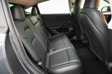 https://dvg-vehicle-assets.s3.amazonaws.com/C4464/4ctzqrcfqm489jwg8hjnn3mwt.jpg