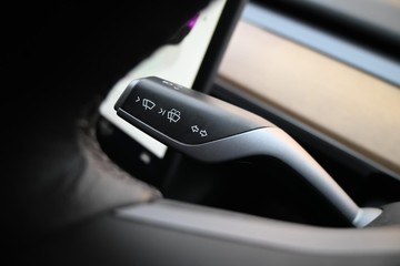 https://dvg-vehicle-assets.s3.amazonaws.com/C4464/bq3zl07ld8un18pfcszx5kn2w.jpg