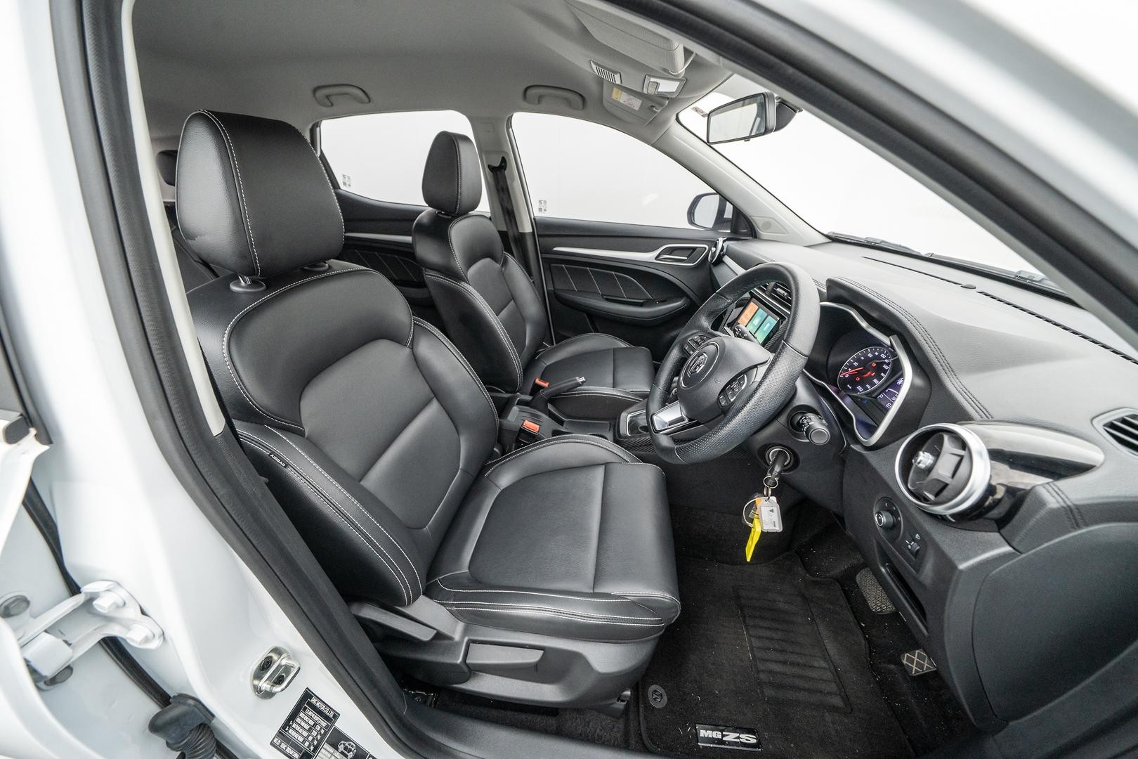 MG Zs image 4