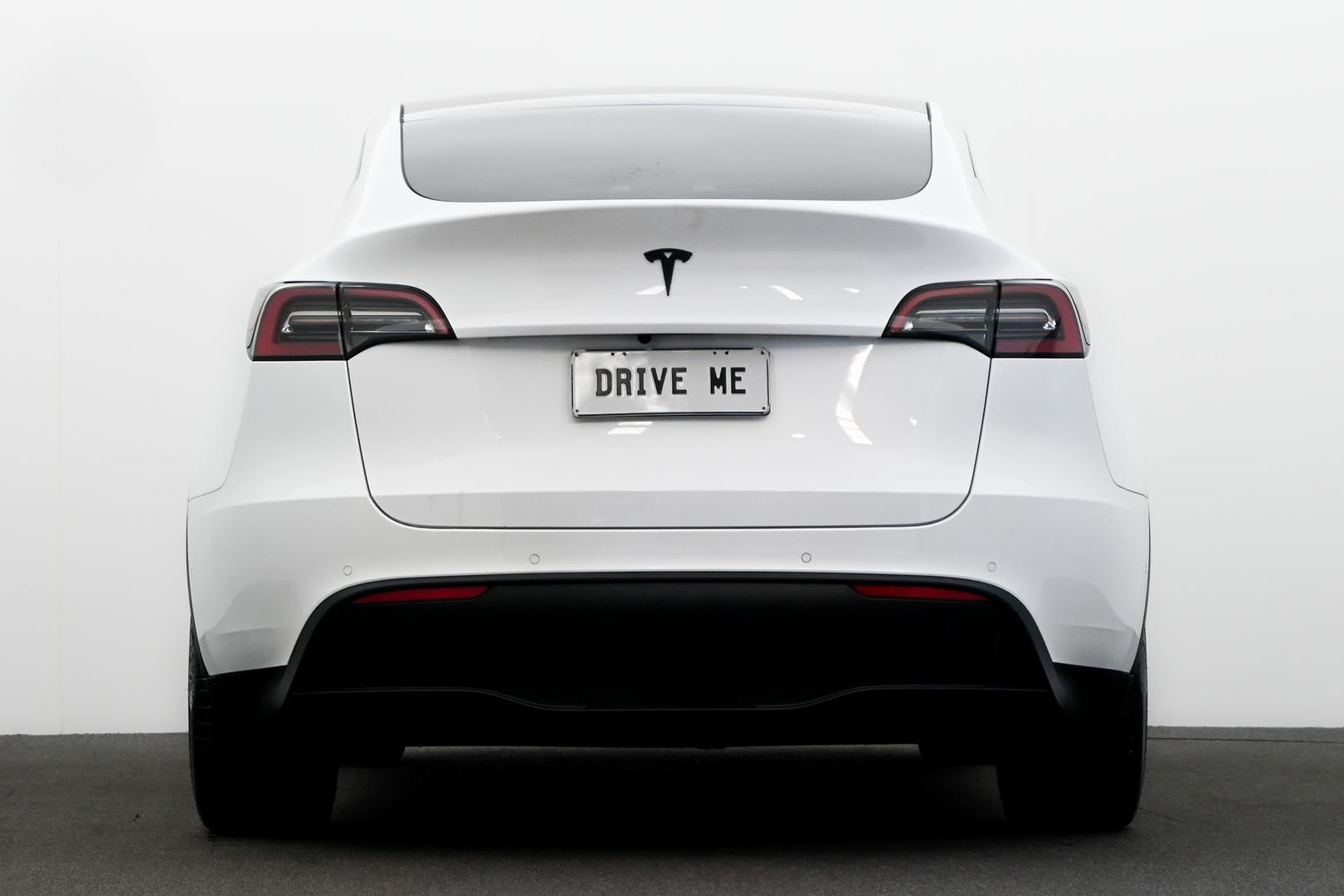Tesla Model Y image 3