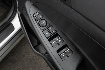 https://dvg-vehicle-assets.s3.amazonaws.com/C4479/40nino63yd4xfp9aloxbt1igz.jpg