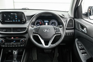 https://dvg-vehicle-assets.s3.amazonaws.com/C4479/457wlpamgsmor8se5er1pjtp2.jpg