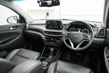 https://dvg-vehicle-assets.s3.amazonaws.com/C4479/85zws3lbvfkhrbo8h4smuvgfs.jpg