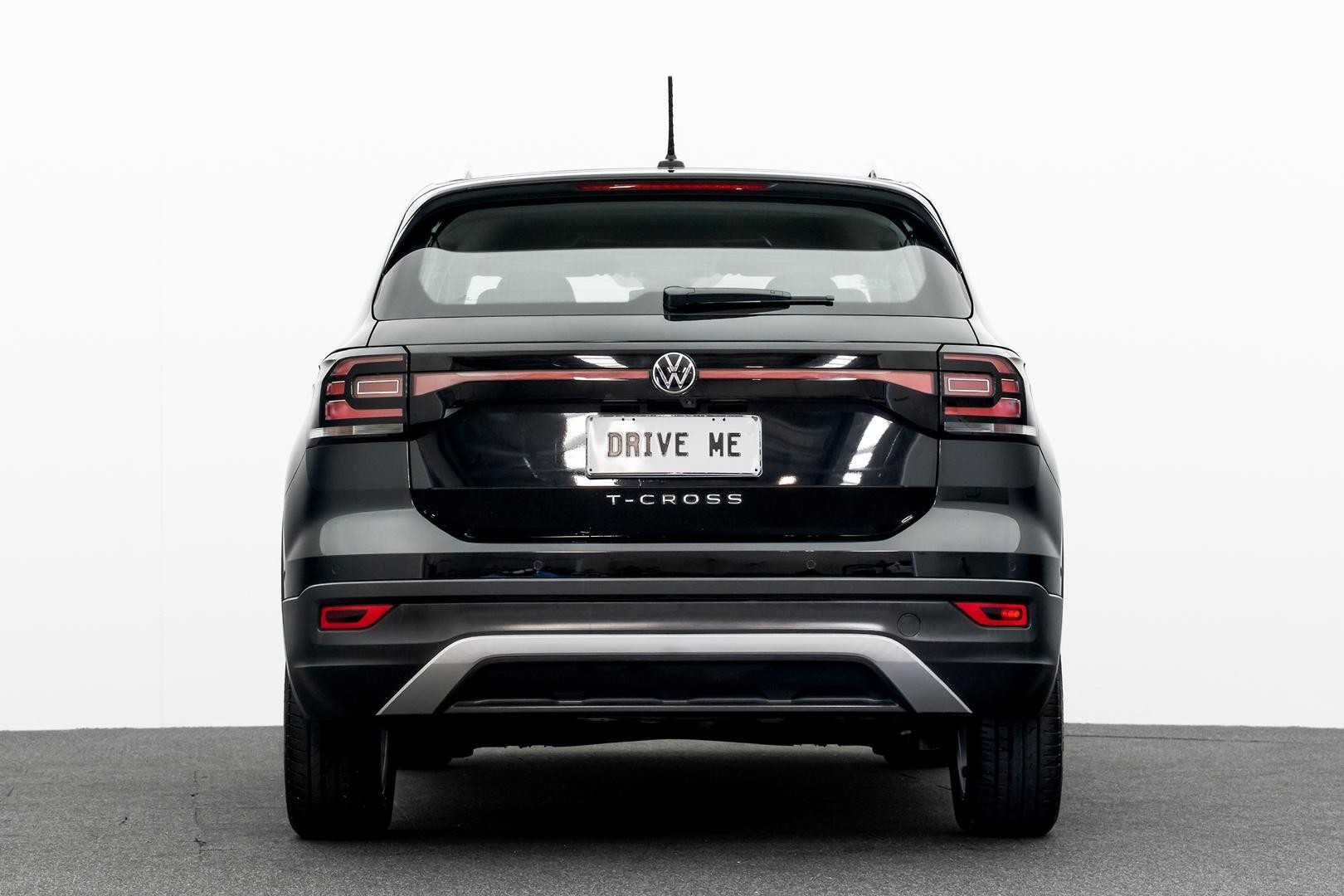 Volkswagen T-cross image 3