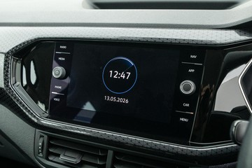 https://dvg-vehicle-assets.s3.amazonaws.com/C4481/b21xrhf1xiqzf2mzjamablf6i.jpg