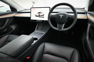 https://dvg-vehicle-assets.s3.amazonaws.com/C4509/8w2z8cbdu06atevjyu3rcc2vs.jpg