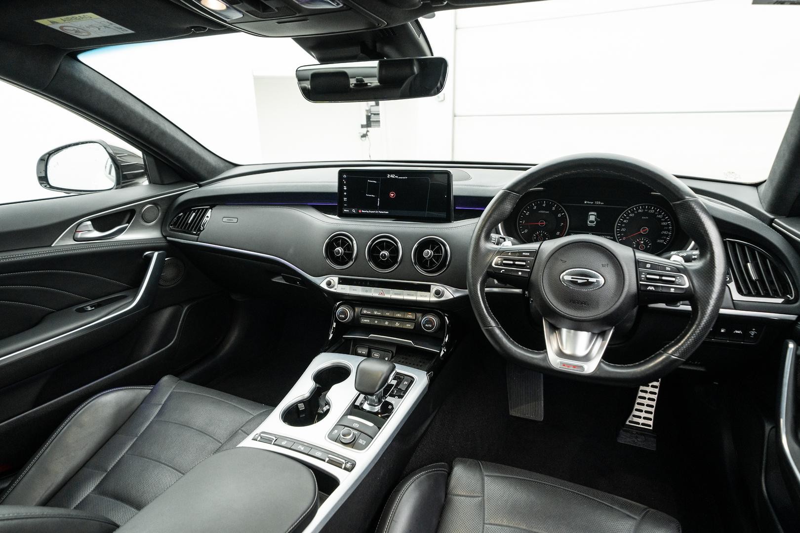Kia Stinger image 4