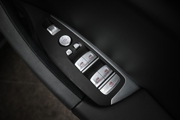 https://dvg-vehicle-assets.s3.amazonaws.com/C4528/26ezn7odwl3te3gvdqk3vhtkd.jpg