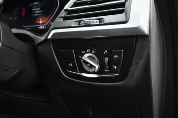 https://dvg-vehicle-assets.s3.amazonaws.com/C4528/522gf1sa1ulnffmyyut9dwvwu.jpg