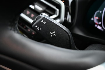 https://dvg-vehicle-assets.s3.amazonaws.com/C4528/54lezy69xleucl2n88npbgcq9.jpg
