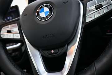 https://dvg-vehicle-assets.s3.amazonaws.com/C4528/eh77ejtbzl5jncs236c3uysap.jpg