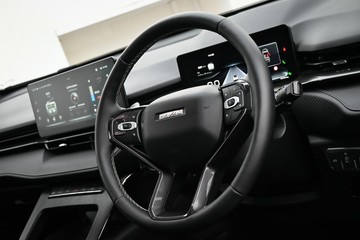 https://dvg-vehicle-assets.s3.amazonaws.com/C4529/e33cj4gea0w5416rpd2up9zn2.jpg