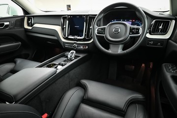 https://dvg-vehicle-assets.s3.amazonaws.com/C4541/dr63hs2g1ayxm23ipkbfr42y.jpg