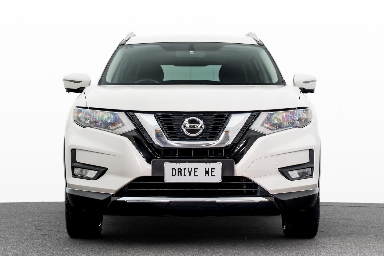 Nissan X-trail image 2