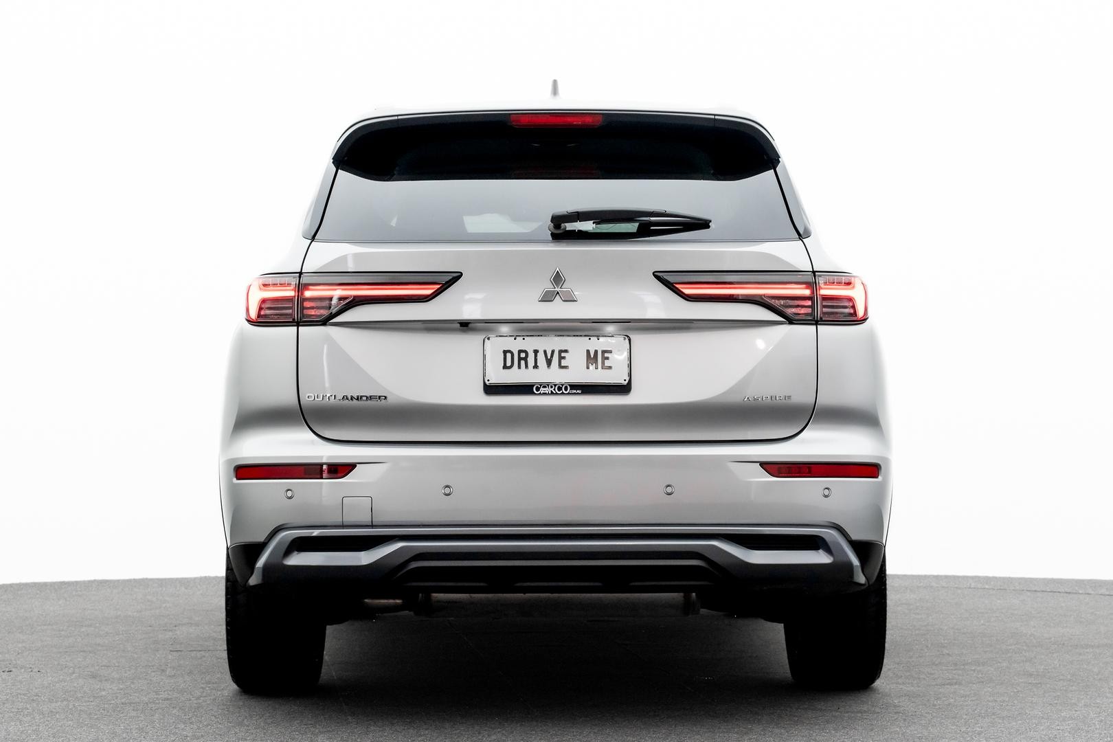 Mitsubishi Outlander image 3