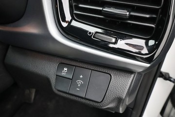 https://dvg-vehicle-assets.s3.amazonaws.com/C4629/34n13n7ks4qhbrg9wvv1a0qtw.jpg