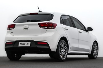 https://dvg-vehicle-assets.s3.amazonaws.com/C4629/947mozt3hafhy2yn2ei4uz1jj.jpg